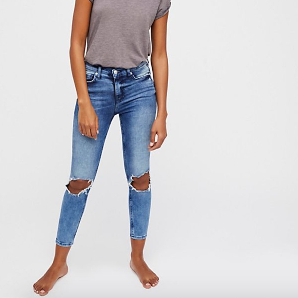 Free People Busted Knee Skinny Jeans NWOT